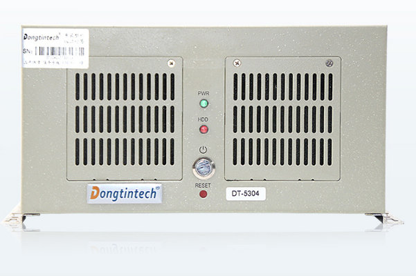 壁挂式工控机.png 壁挂式工控机.png